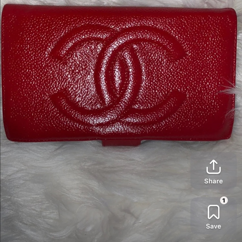Chanel vintage caviar, leather wallet